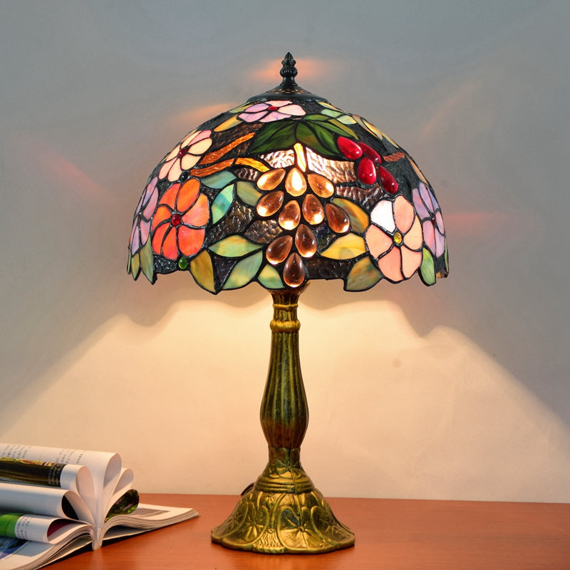 Lampe Tiffany en Vitrail Floral et Grappes Ambrées