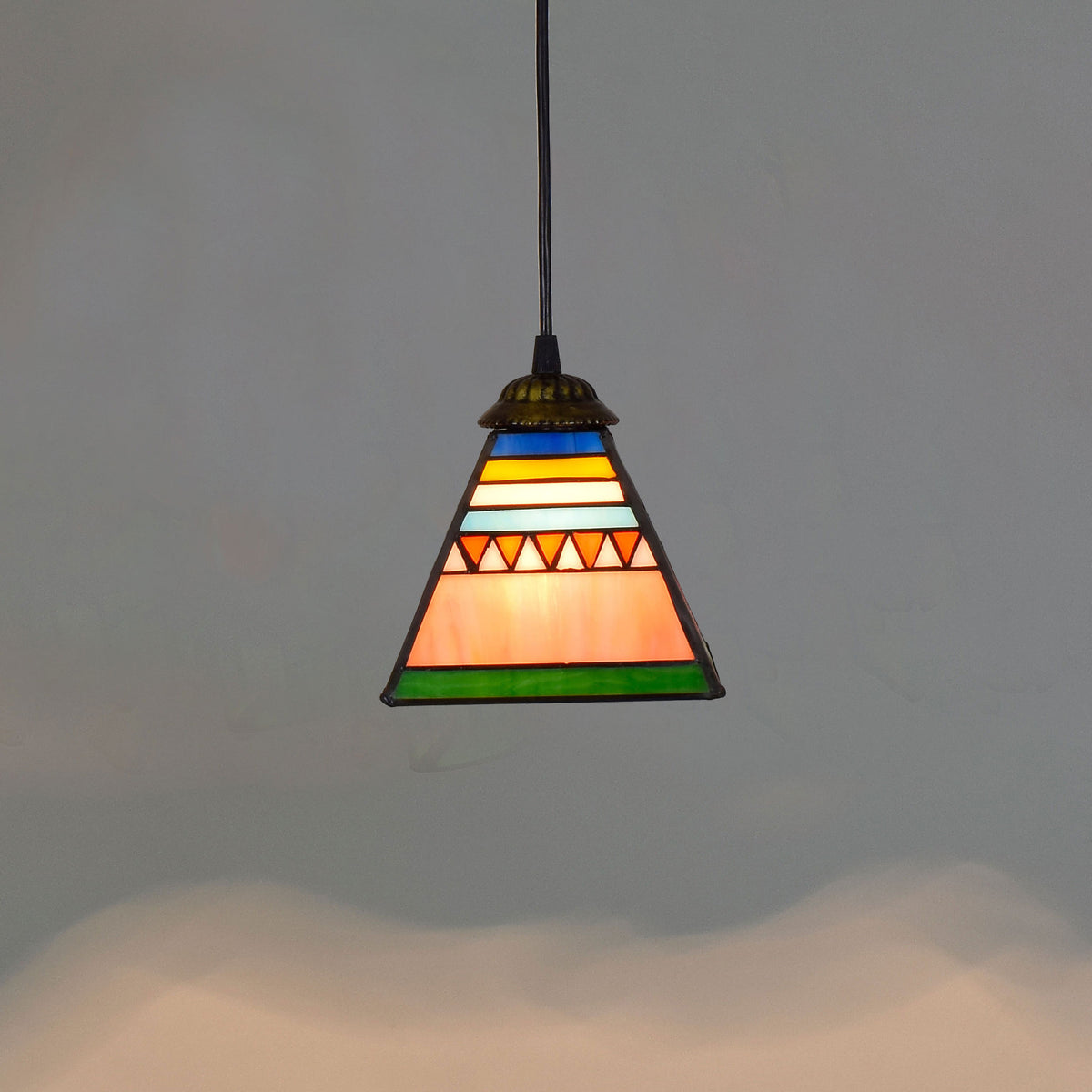Suspension en Vitrail Géométrique Multicolore