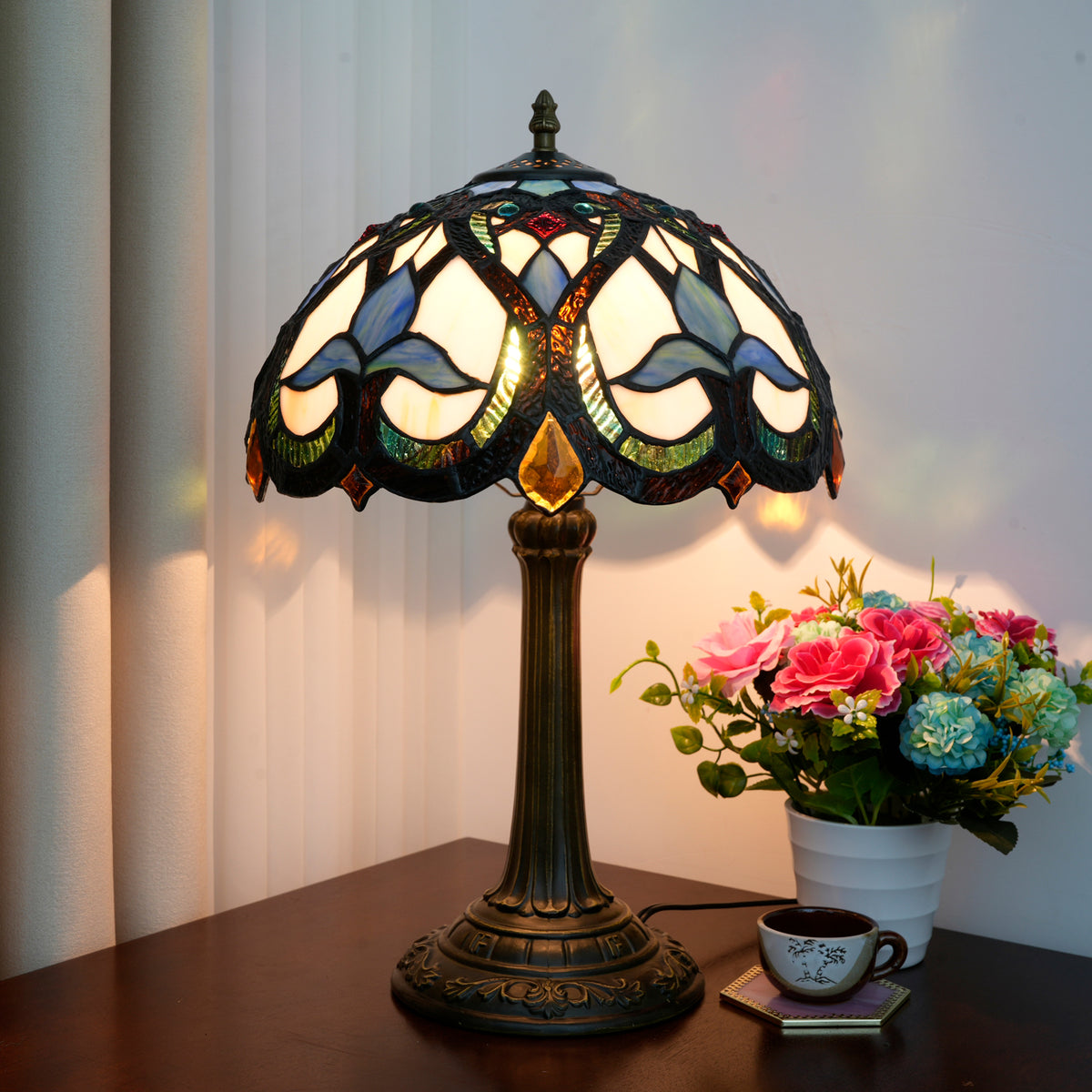 Lampe de Table en Vitrail Tiffany Bleue et Ambre
