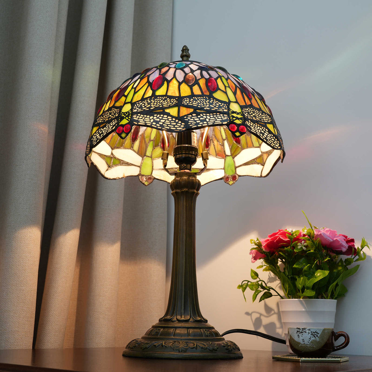 Lampe de Table Tiffany en Vitrail Libellule Multicolore