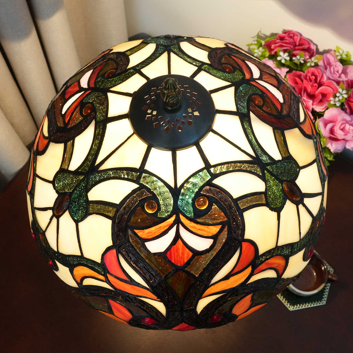 Lampe Tiffany en Vitrail Multicolore et Base Vieillie