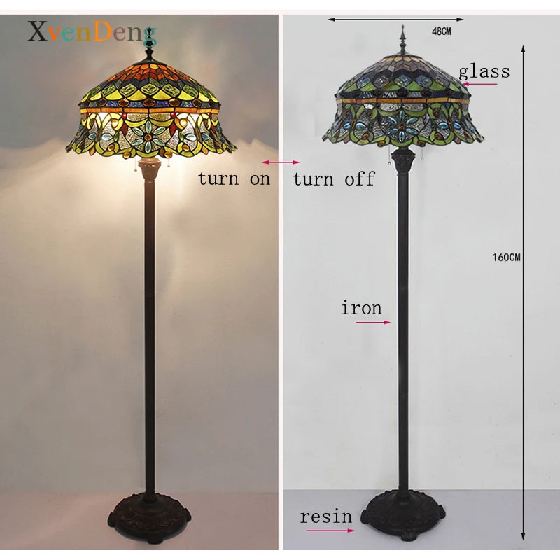 Lampadaire en Vitrail Tiffany Floral Coloré