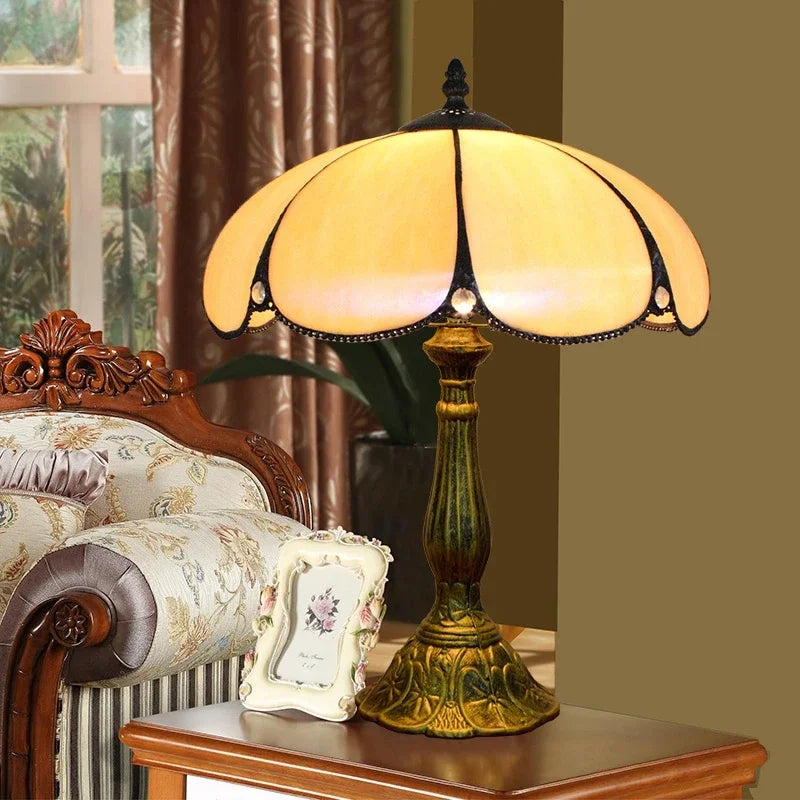 Lampe de Table Style Tiffany Dôme en Verre Ambré