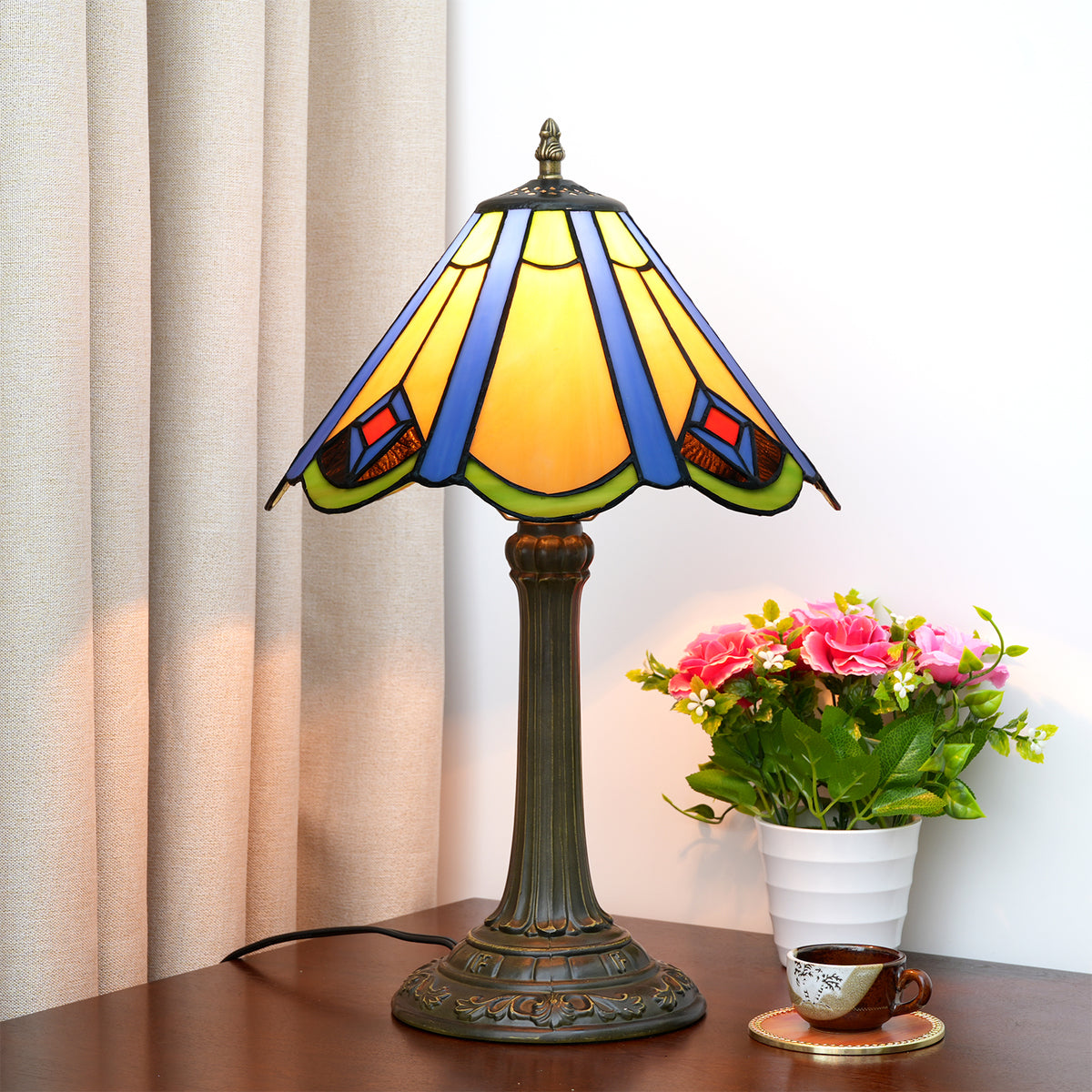Abat-Jour Style Tiffany en Verre Teinté Bleu Ambre
