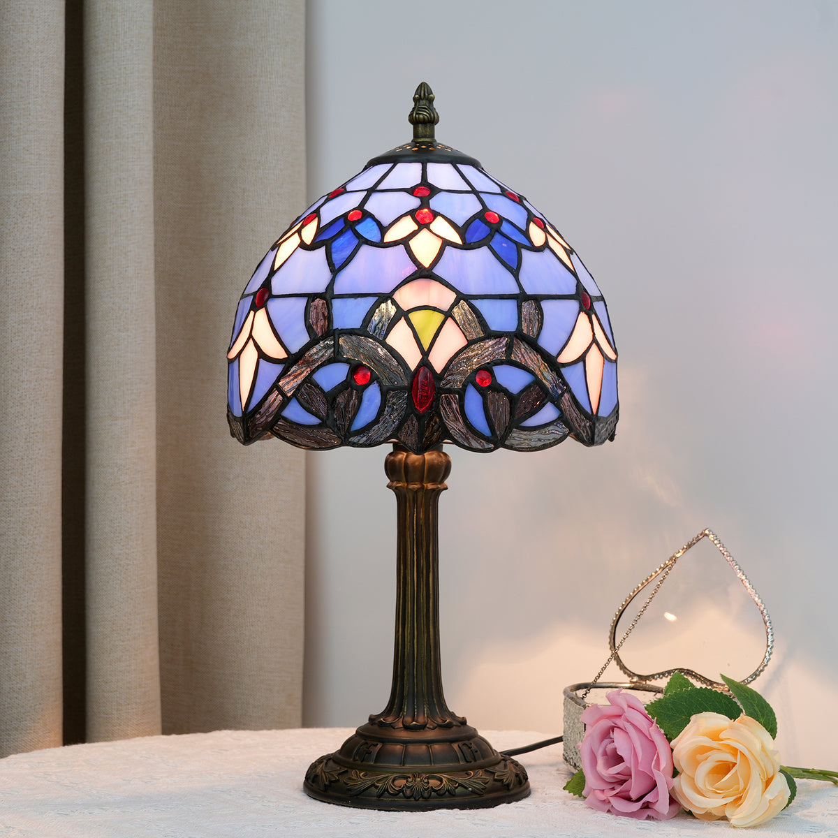 Lampe de Table Art Nouveau en Vitrail Violet Motif Floral
