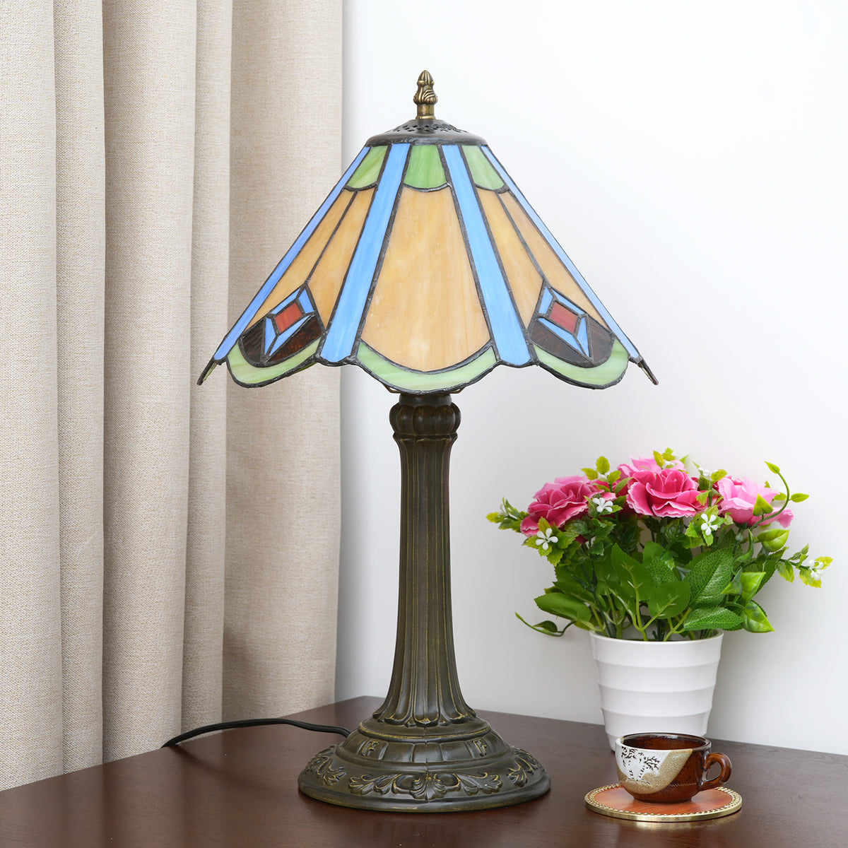 Abat-Jour Style Tiffany en Verre Teinté Bleu Ambre