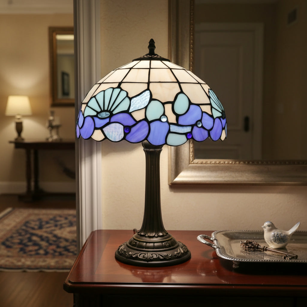 Lampe Tiffany à Motifs Coquillages Bleus et Lavande