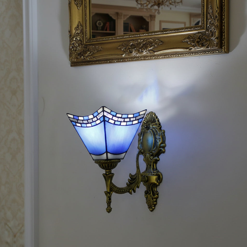 Applique Murale Ornée en Verre Bleu et Blanc