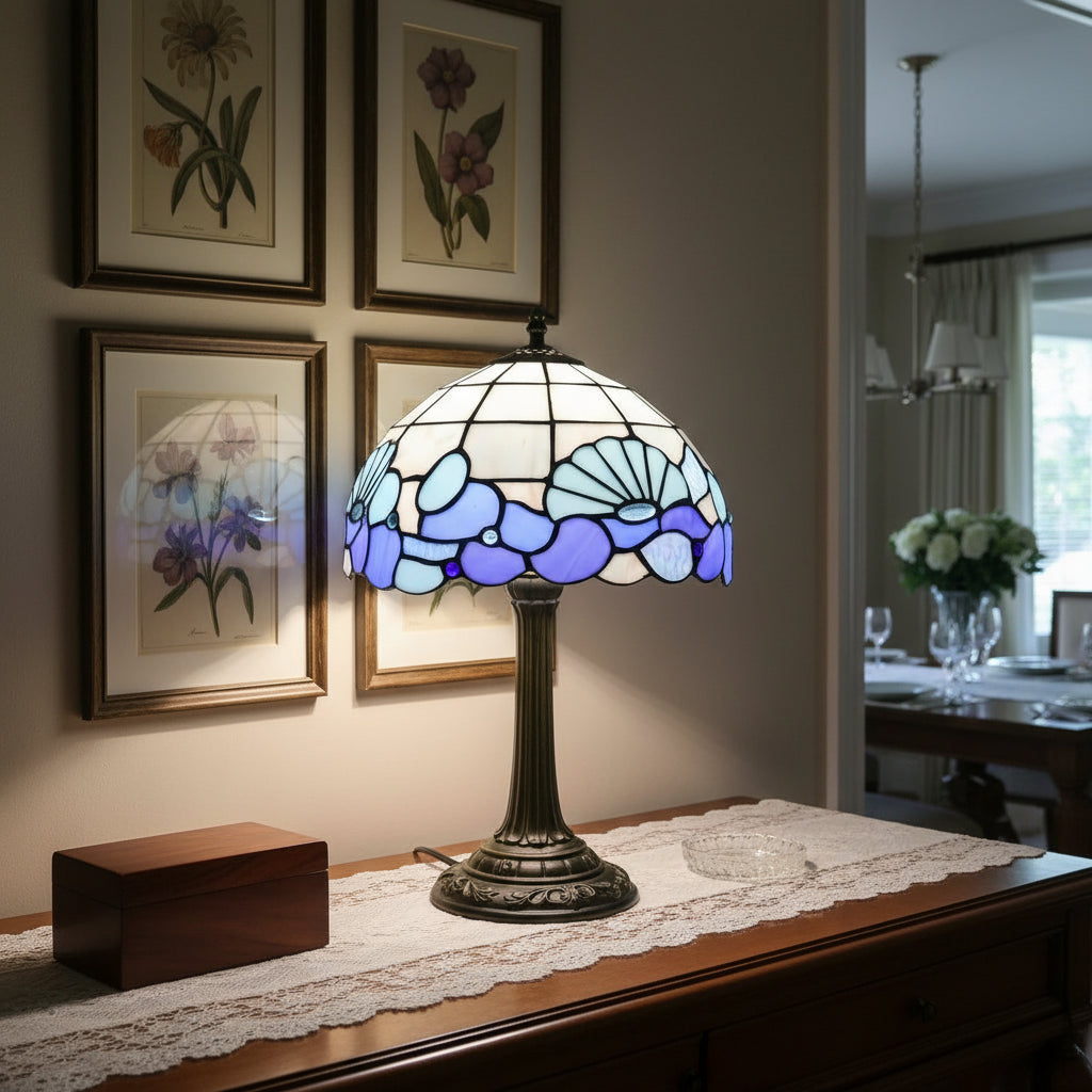 Lampe Tiffany à Motifs Coquillages Bleus et Lavande