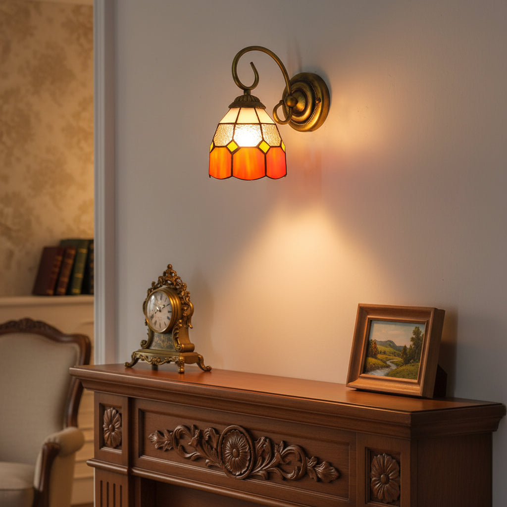 Applique Murale Vintage en Vitrail aux Teintes Chaudes