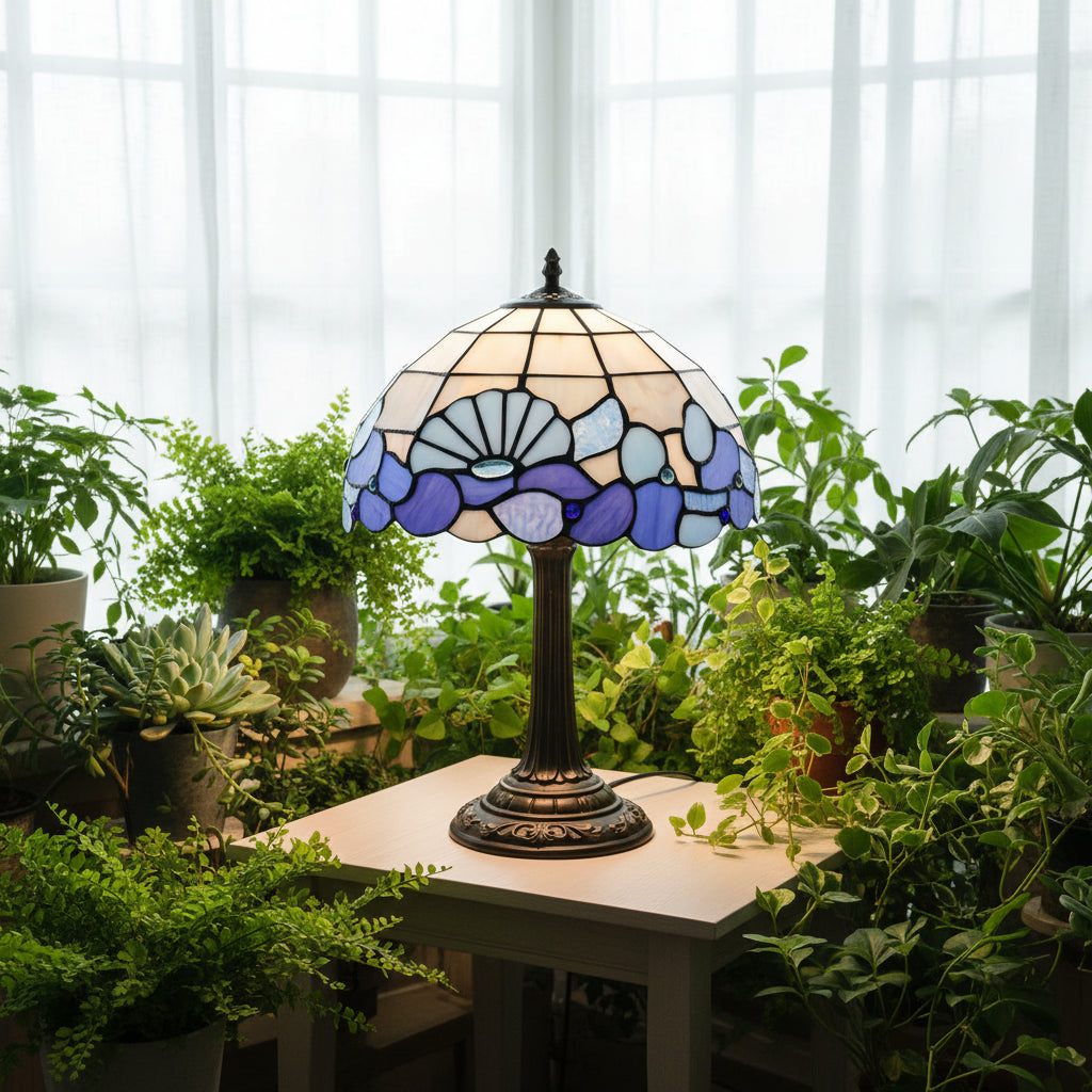 Lampe Tiffany à Motifs Coquillages Bleus et Lavande